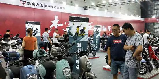 傑(jie)寶大王電(dian)動車攜新(xīn)品亮相